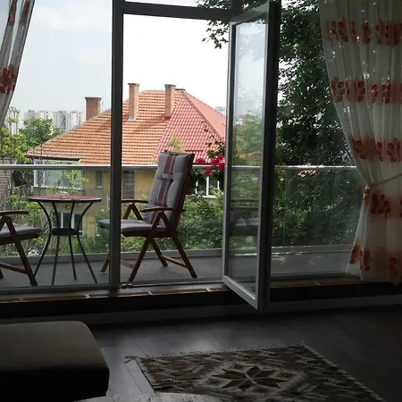 View From The Top Apartment *